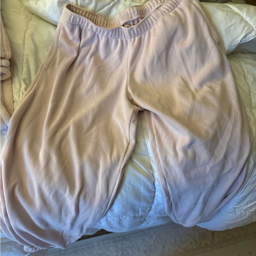 Gilly Hicks waffle banded sweatpants